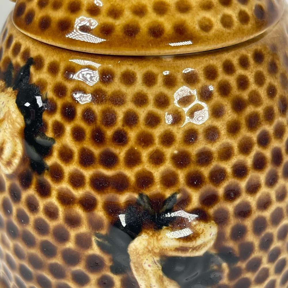 Vintage Arnel’s 1970s ceramic‎ honey jar 2 piece bee top kitchen honey comb jar - Picture 10 of 14